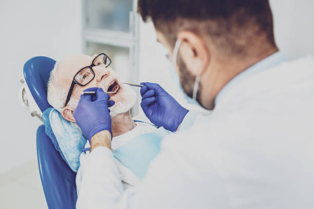 Best Emergency Tooth Extraction in Clintonville, WI